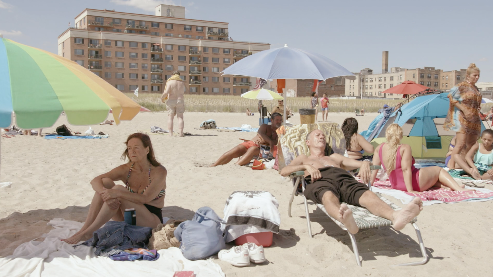 https://staging-parkway.mdfilmfest.com/wp-content/uploads/02_THAfilmstill_beachcouple_edit.png