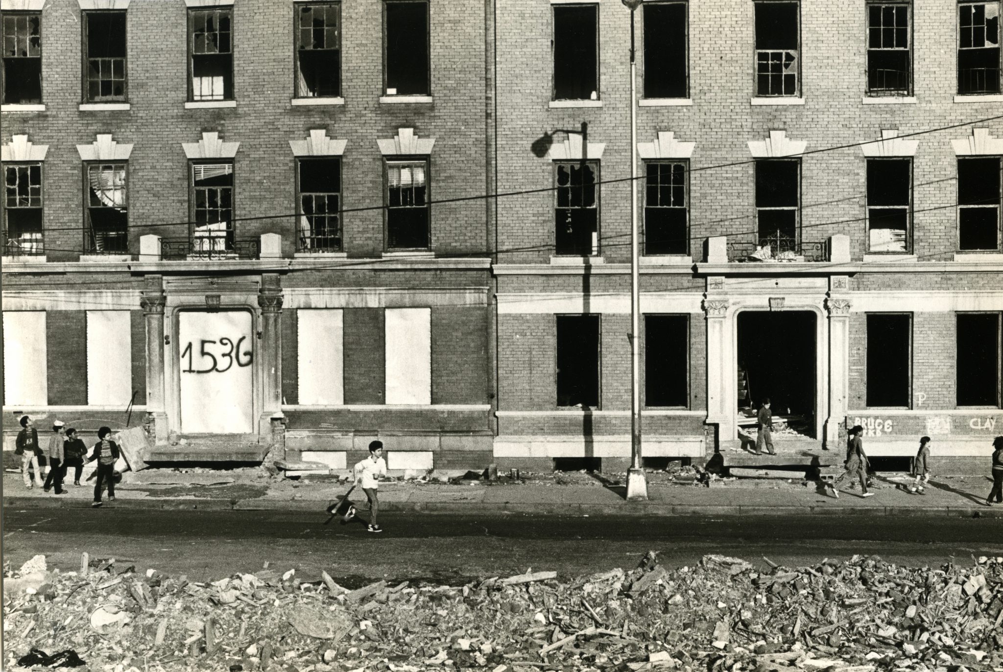 https://staging-parkway.mdfilmfest.com/wp-content/uploads/Afterschool-Baseball-Practice-©1980-Perla-de-Leon.jpeg