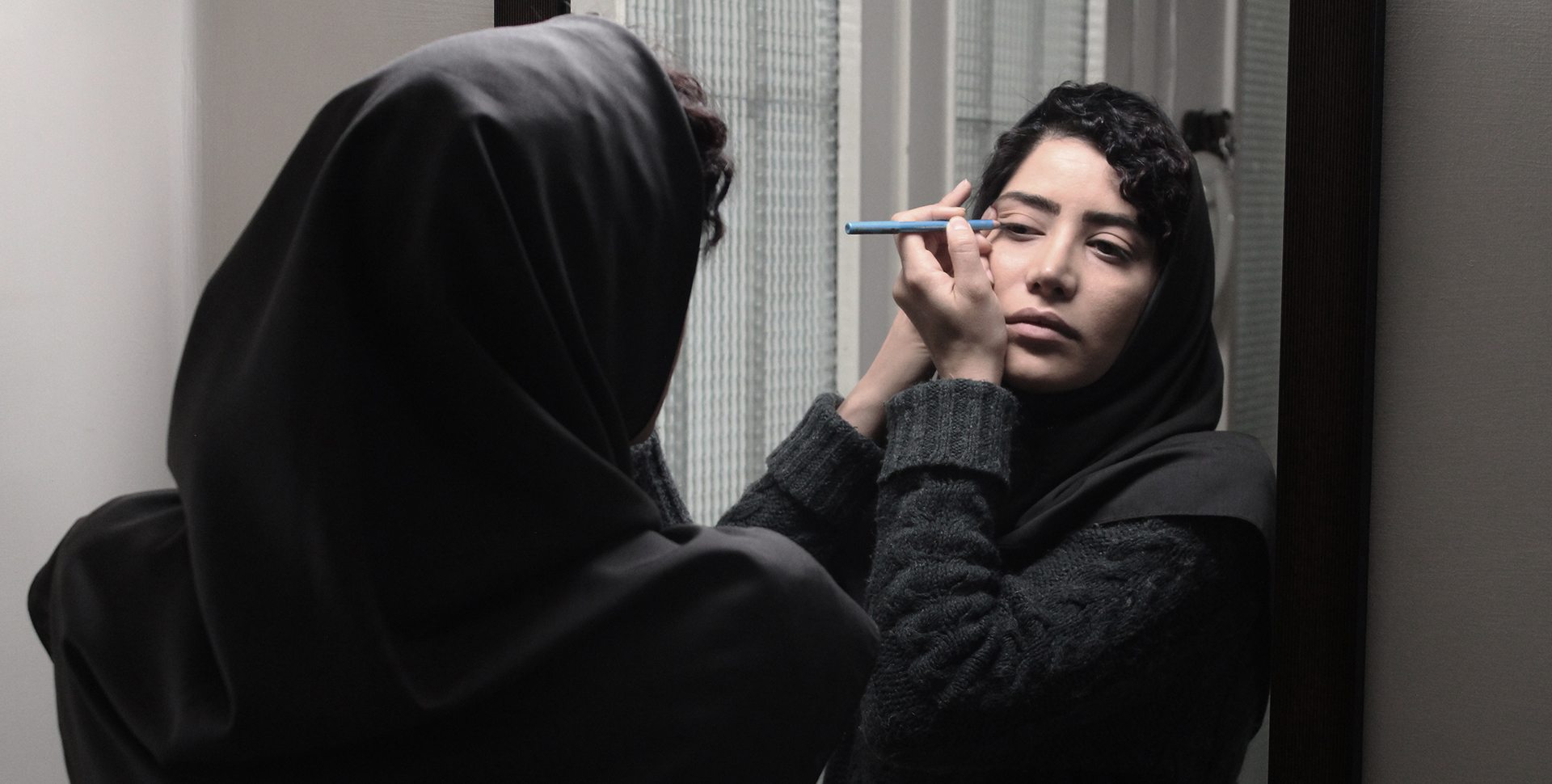 https://staging-parkway.mdfilmfest.com/wp-content/uploads/Retouch-Directed-by-Kaveh-Mazaheri-_-Still-Image-5-Kaveh-Mazaheri.jpg