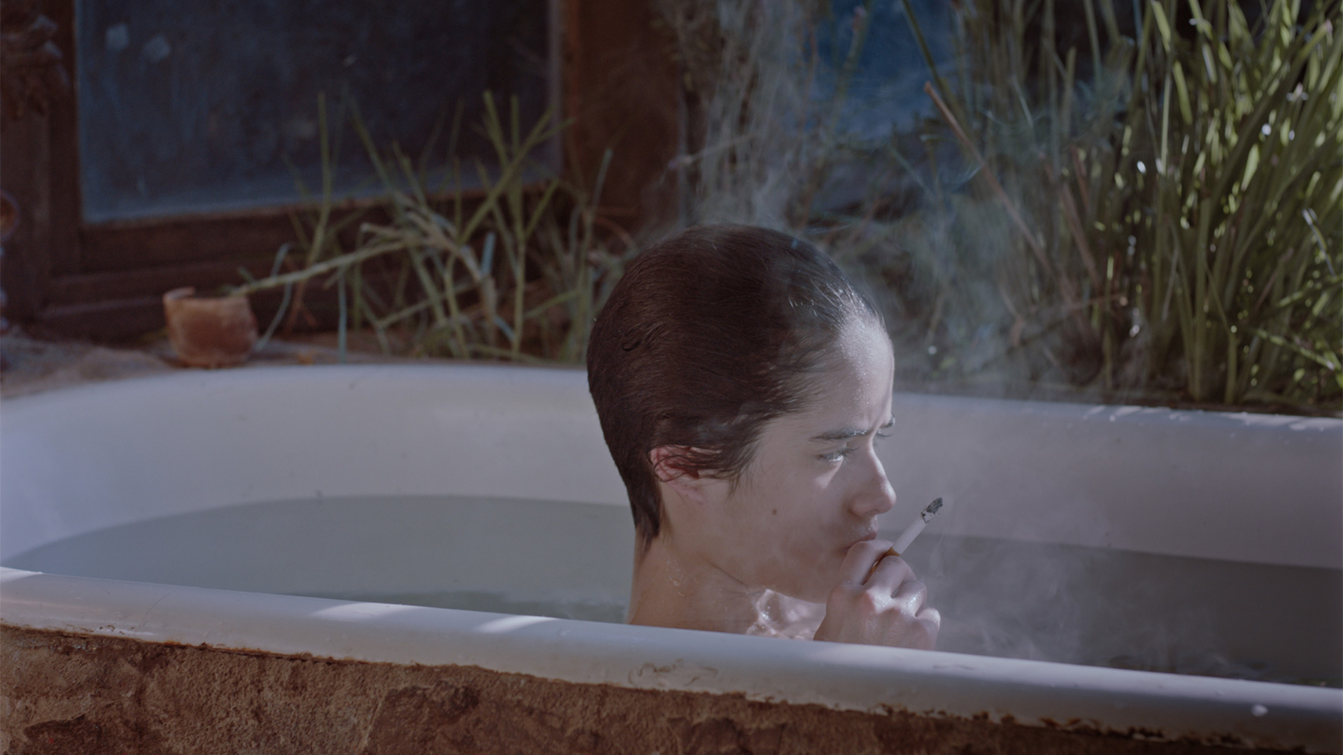 https://staging-parkway.mdfilmfest.com/wp-content/uploads/Too-Late-to-Die-Young_Still_WEB_02.jpg