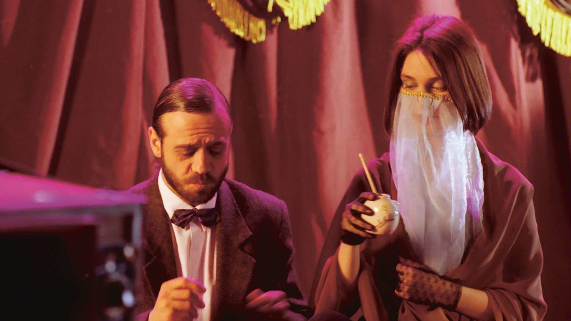 https://staging-parkway.mdfilmfest.com/wp-content/uploads/Wandering-Soap-Opera_Still_03.jpg